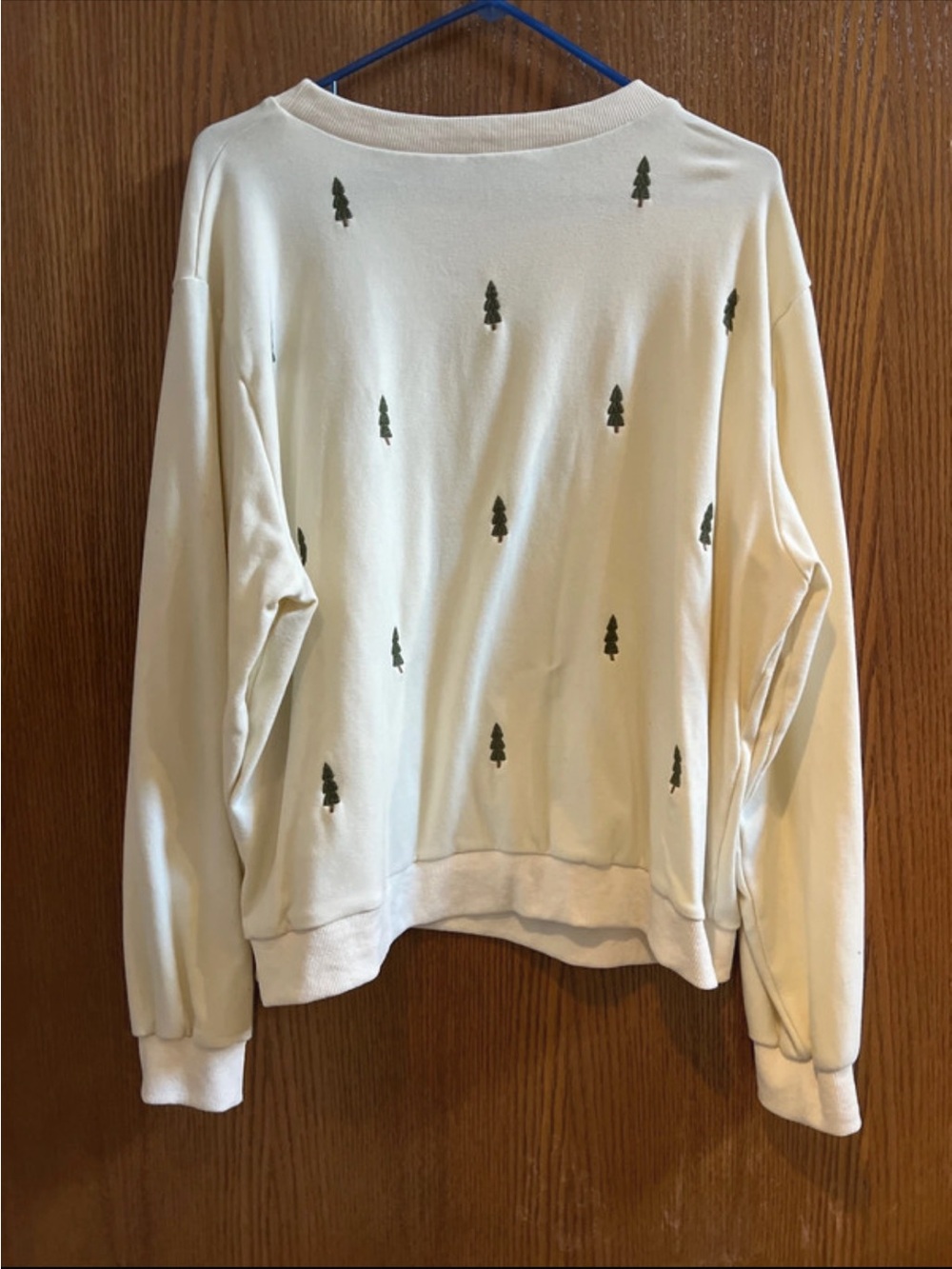 Roolee Cream Sweatshirt with Green Tree Embroidery